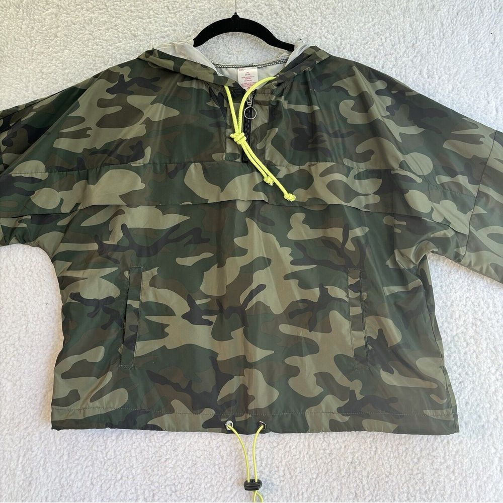 No Boundaries Camo Rain Jacket Women's M(7-9) Hooded Vented Elastic Sleeve Cuff